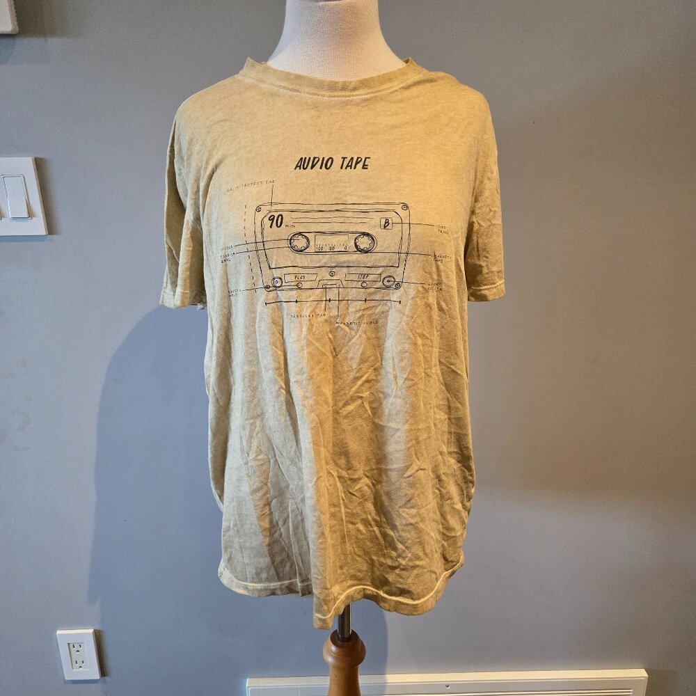 Le 31 Audio Tape Schematic Graphic Tee | Size Large | Tan